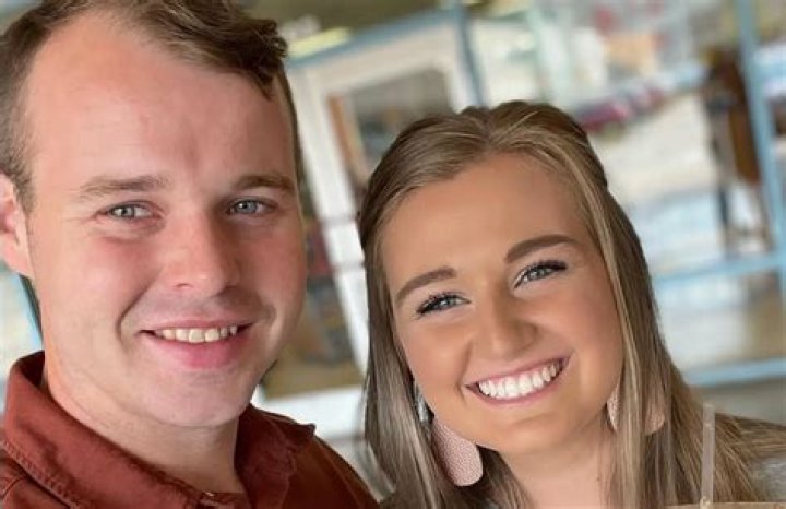 All About Kendra Caldwell ! Age, Net Worth, Relationship, Career