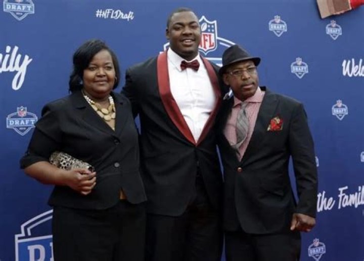Chris Jones | Ethnicity And Parents