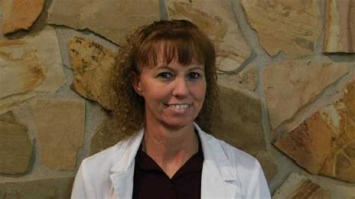 Dr. Elizabeth Grammer