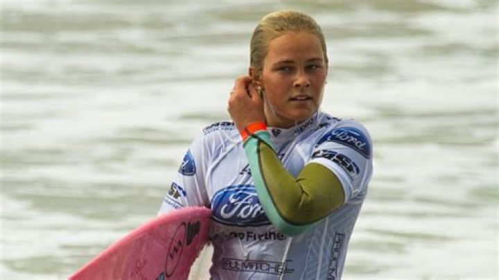 Felicity Palmateer