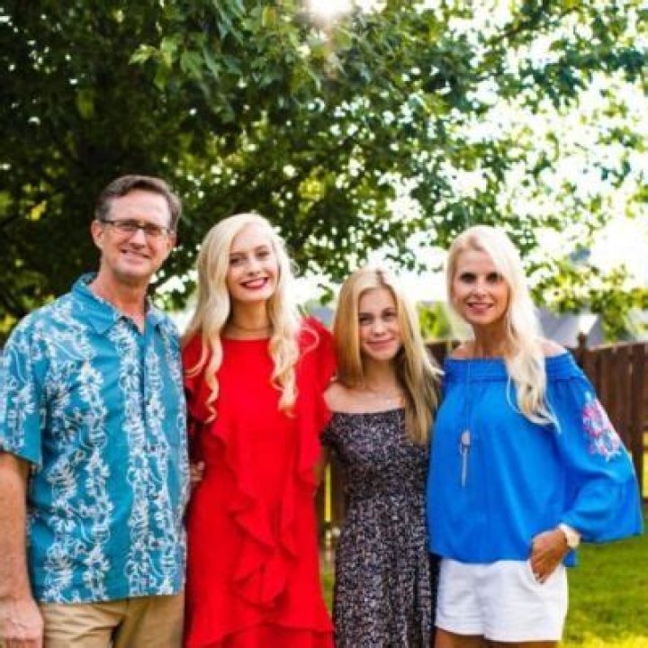 Madison Marsh Miss America | Father Mike And Mother Whitney