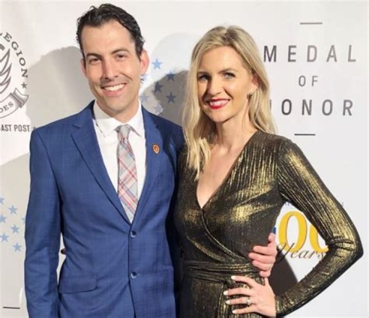 Robert Ham- Biography, Net Worth, Wife, Marriage