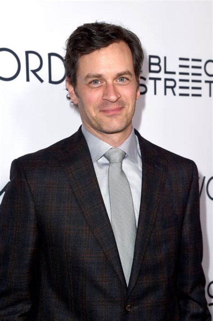 Tom Everett Scott | Bio, Age, Net Worth, Relationship, Career