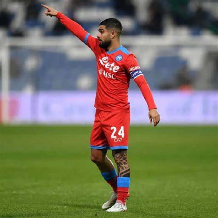 Wiki, Net Worth, Height, Wife And Career Of Lorenzo Insigne